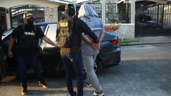 El exalcalde del distrito de Arraiján Rolling Rodríguez fue aprehendido la madrugada de este jueves.