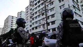Operativo policial en Barraza, corregimiento de El Chorrillo, culminó con decenas de aprehendidos y decomiso de evidencias.