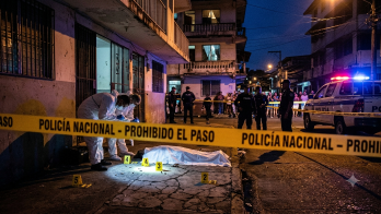 Una de las víctimas, que también fue baleada, sobrevivió. Ocurrió en el 2022.