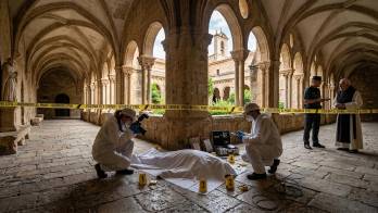 Testigos en el sitio describieron momentos de pánico e incertidumbre mientras los servicios de emergencia auxiliaban a los afectados.