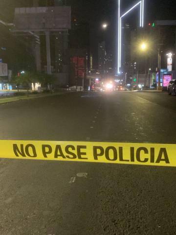 Colombiano asesinado en calle 50: Sebastián Ortiz fue arrojado de un auto tras recibir un disparo