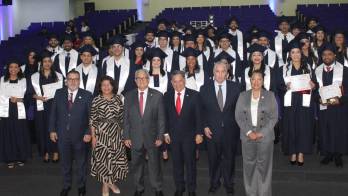 El Hospital Santo Tomás (HST) recibe estudiantes de cinco universidades nacionales.
