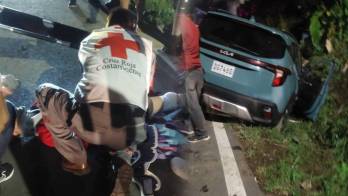 Debido a la cercanía, los heridos fueron trasladados al Hospital Juana Pirola, en San Vito de Coto Brus, Costa Rica.