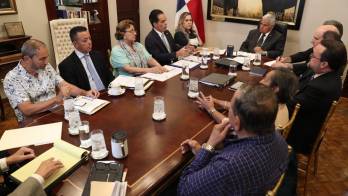 El presidente José Raúl Mulino encabezó la reunión con empresarios, comerciantes y jubilados para analizar los beneficios de la Ley 226.