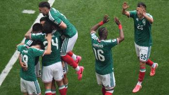 Los mexicanos celebran su triunfo.