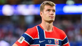 Alexander Sorloth bajo el fuego.
