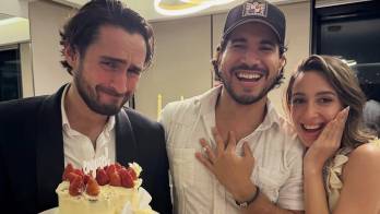 Elmis Castillo aseguró que ha sido testigo de cada etapa de la relación entre Diego De Obaldía y María Fernanda Achurra, una historia de amor que culminó con un romántico compromiso de matrimonio.