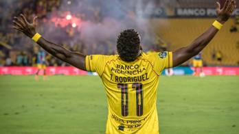 Con el campeonato en su recta final y la exigencia de la afición amarilla al máximo, tanto el Barcelona SC como el propio artillero panameño necesitan recuperar urgentemente la efectividad ofensiva.
