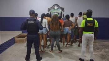 Doce personas fueron aprehendidas durante un operativo en Cocobolo.