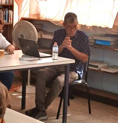 Escritor cubano Emerio Medina con nuevo taller en Panamá