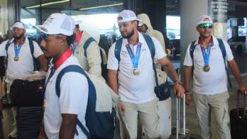 El oro ya está en casa: Panamá recibe a sus campeones