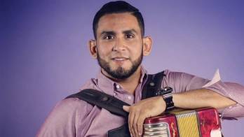 Dionis Herrera debutará con ‘La Nueva Era Típica’ el 22 de agosto en La Chorrera, con entrada y baile gratis para el público.