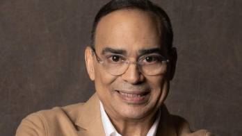 ‘Santa Rosa: El Musical’ llevará al teatro la vida y legado de Gilberto Santa Rosa, ‘El Caballero de la Salsa’.
