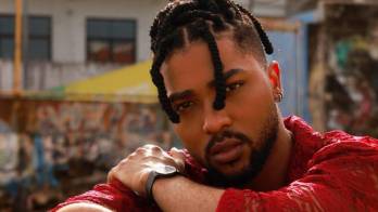 Reny Rentería, exparticipante de ‘Canta Conmigo’ y ‘Pelaos con Salsa’, regresa a la escena con su nuevo álbum ‘Take a Bite’.