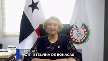 La rectora, Etelvina de Bonagas, lleva tres periodos consecutivos en la Universidad Autónoma de Chiriquí.
