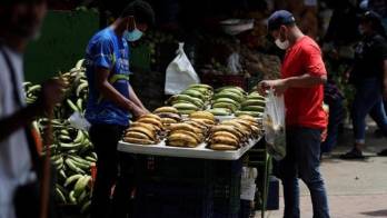 Panameños exigen mejores salarios al momento de postularse
