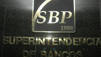 Demandan a fiduciaria ante la Superintendencia de Bancos