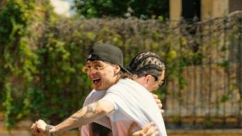 Ryan Castro y Peso Pluma lanzan Quema, un reguetón de la vieja escuela