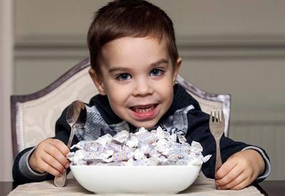 El niño que solo come dulces