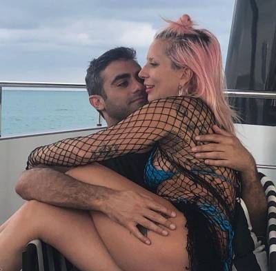 Lady Gaga presenta a su nuevo novio, el empresario Michael Polansky