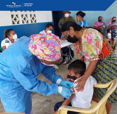 Comienza jornada de vacunación en los colegios de Panamá