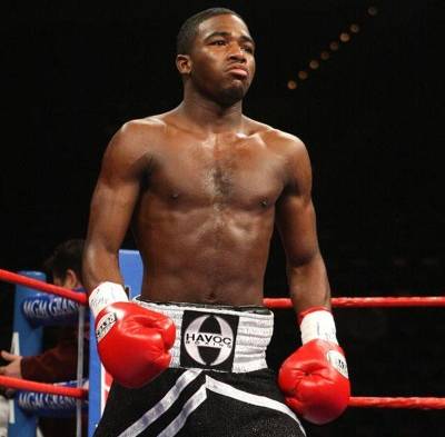 El púgil Adrien Broner.