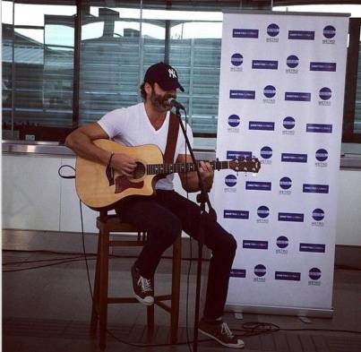 Orientan a usuarios a través de la música de talentos locales