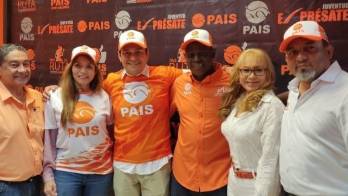 El presidente de PAIS, José Alberto&nbsp; Álvarez,&nbsp; felicitó a&nbsp; tripleR por todo el trabajo que viene&nbsp; realizando.