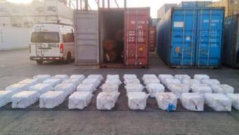 Decomisan&nbsp;1,818 paquetes de droga dentro de un contenedor en Colón&nbsp;