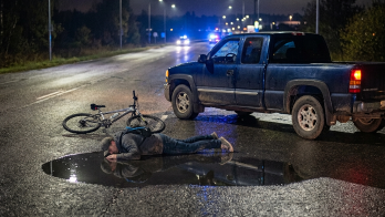 Las autoridades del tránsito investigan las causas de este fatal accidente vial