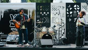 Mar María y Carlos Vallarino dejaron en alto a Panamá al conquistar al público del Vive Latino con su propuesta fresca y poderosa.