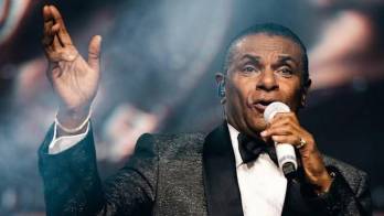 José Alberto regresa a Panamá con un show más cercano, exclusivo y cargado de salsa de la buena.