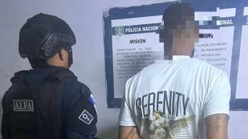 Tanto el implicado como el armamento fueron remitidos inmediatamente a las autoridades judiciales