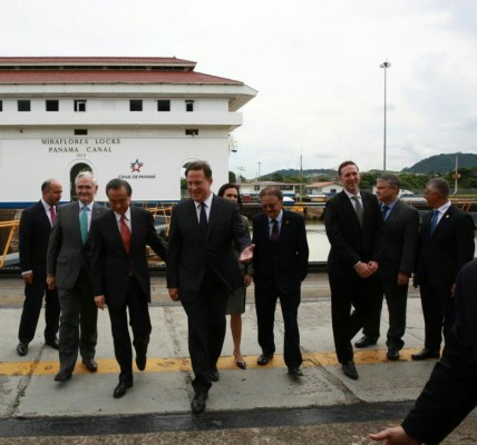 Panamá y China inician nueva era de relaciones diplomáticas