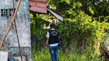 La Policía Nacional recogió evidencias en la escena. No hay detenidos por este crimen