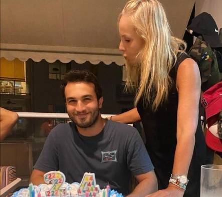 Karen Chalmers a su hijo: Te amo mi baby boy. Cumple 24 años