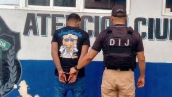 Luego de su detención, Kirchman fue trasladado para realizar los trámites necesarios.