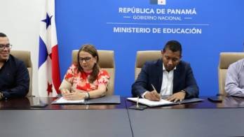 Libreta digital capturará notas y asistencias de los estudiantes