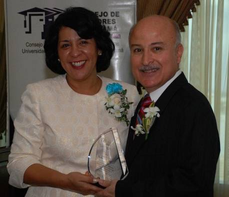 Exrectora, la designada ministra de Educación