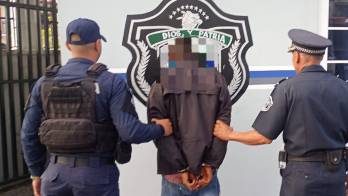 El agresor quedó a órdenes de las autoridades competentes