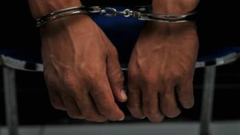 El sicario abrió fuego sin mediar palabra contra el vehículo donde se desplazaban las víctimas