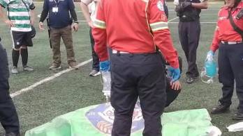 Bomberos atendiendo la emergencia tras el asesinato del abogado