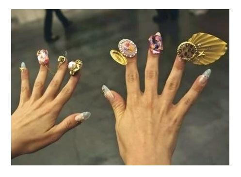 Los diseños de uñas más locos de internet