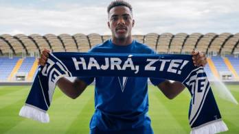 Moisés Richards emocionado en su nuevo club.