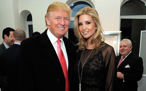 Donald Trump junto a su hija Ivanka Trump.