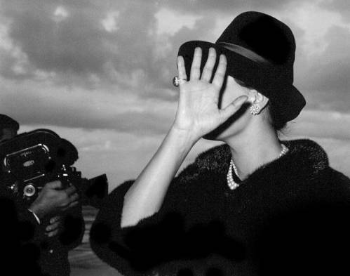 Sophia Loren en el aeropuerto romano de Ciampino.