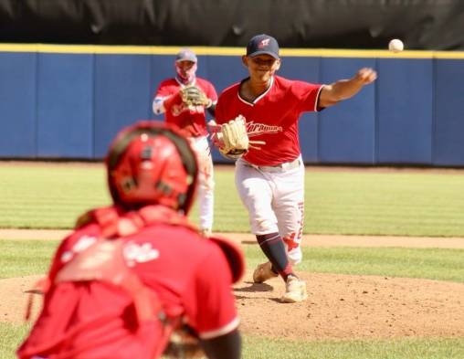 Indios vienen a guerrear, junto con su afición