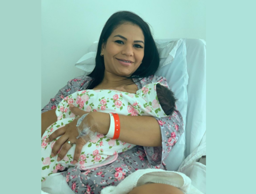 Ya nació Gianna Elena, la bebé de Rolo De León y su esposa, Tania