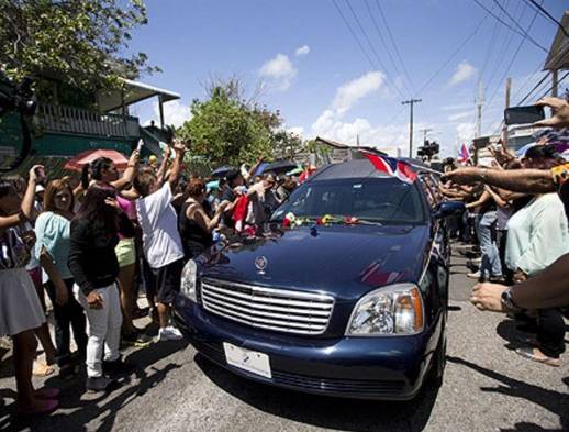 La comitiva fúnebre.