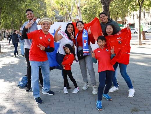 Panameños festejan el mes de la patria en Barcelona